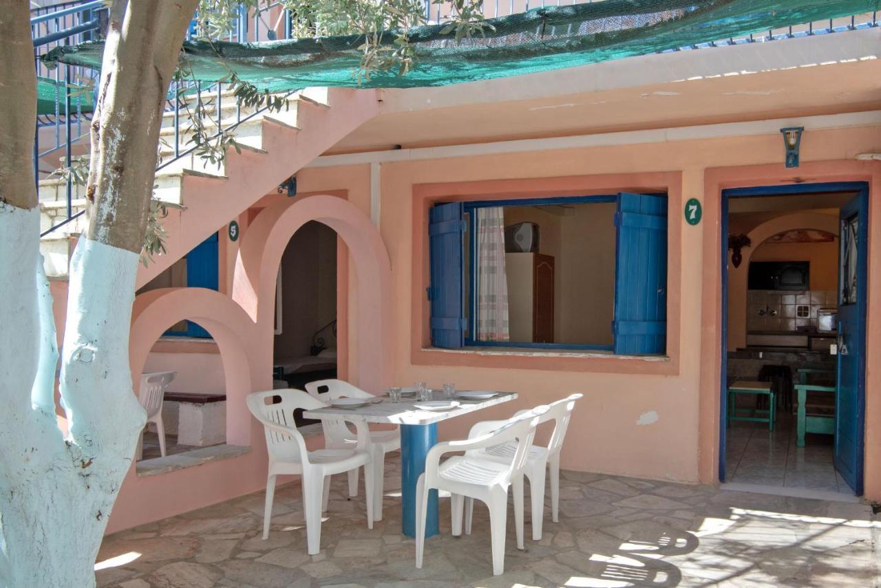 Kleoni Club Apartments Tolón Exterior foto