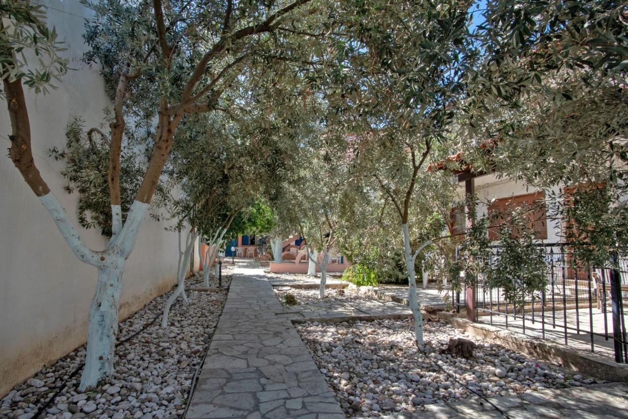 Kleoni Club Apartments Tolón Exterior foto